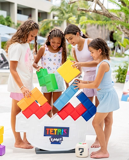 Juego de Gigantes Armony Luxury Resort